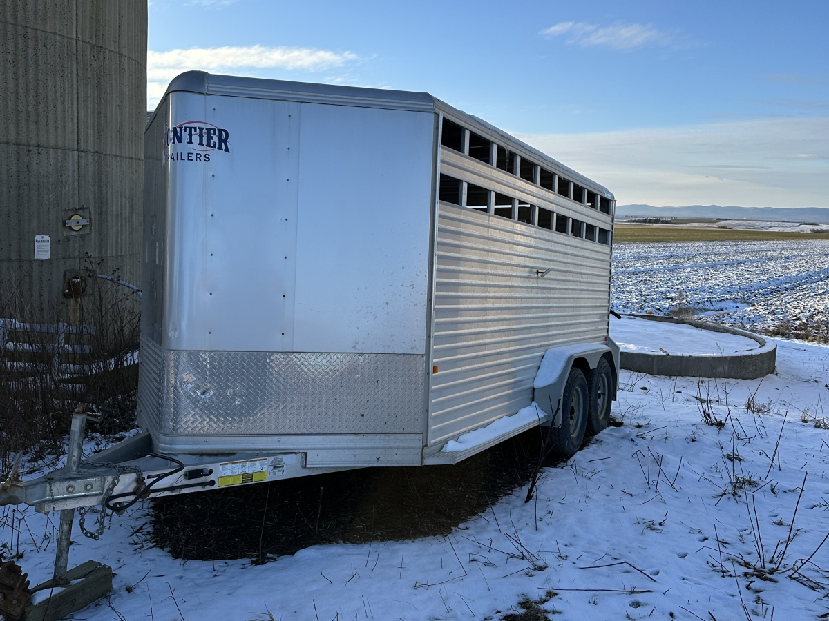 TRAILER À ANIMAUX FRONTIER 7 X 16